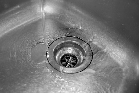 Common Causes of Clogged Drains in Nottingham Kitchens & How to Clear Them
